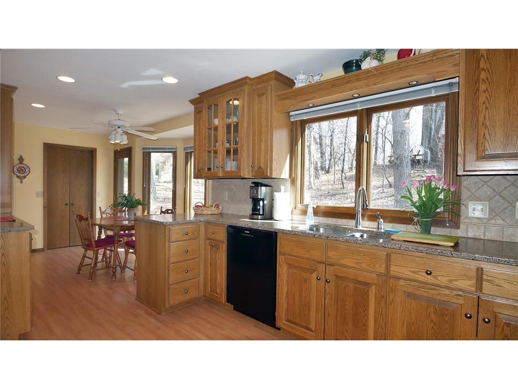 6000 Timberglade Circle Bloomington MN 55438 7050372 image2