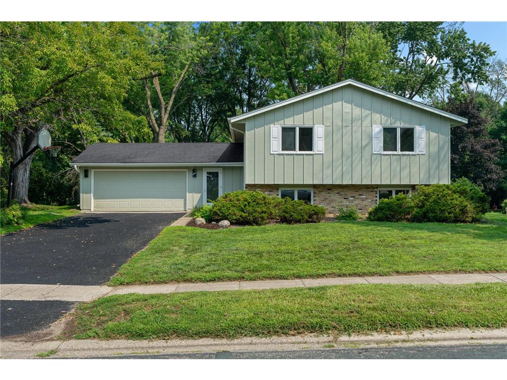 6000 W 105th Street Bloomington MN 55438 6765432 image1