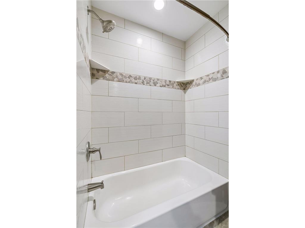 6001 W 98th Street Bloomington MN 55438 7058456 image24