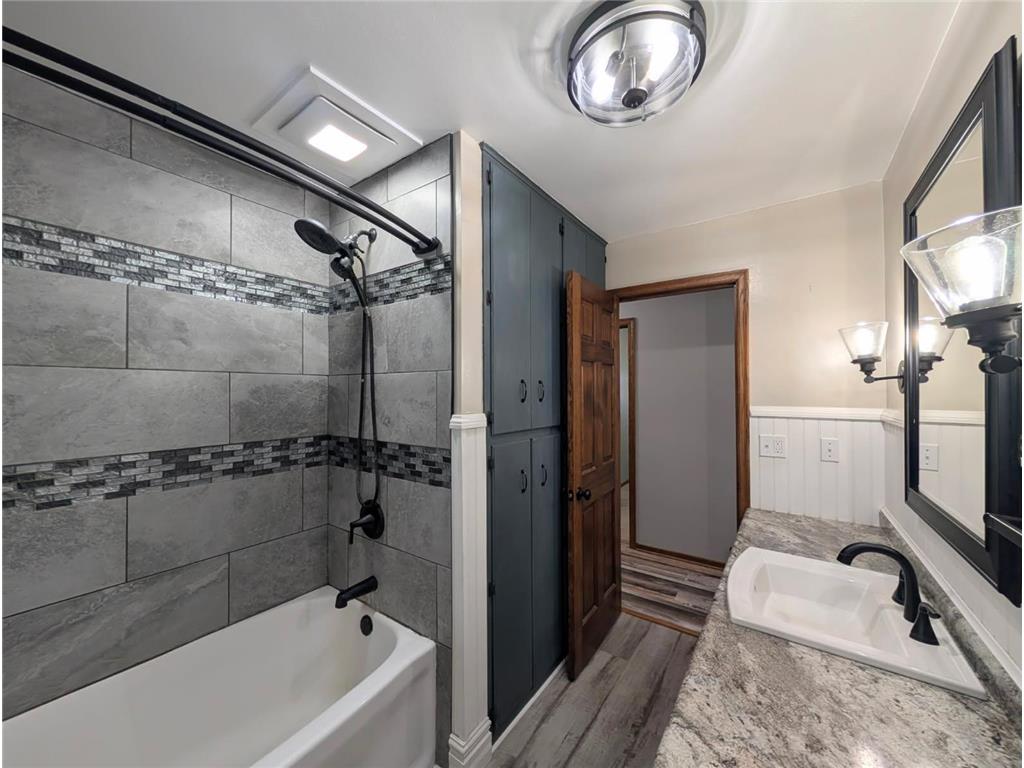 6005 30th Avenue SW Sparta Twp MN 56265 7005111 image36