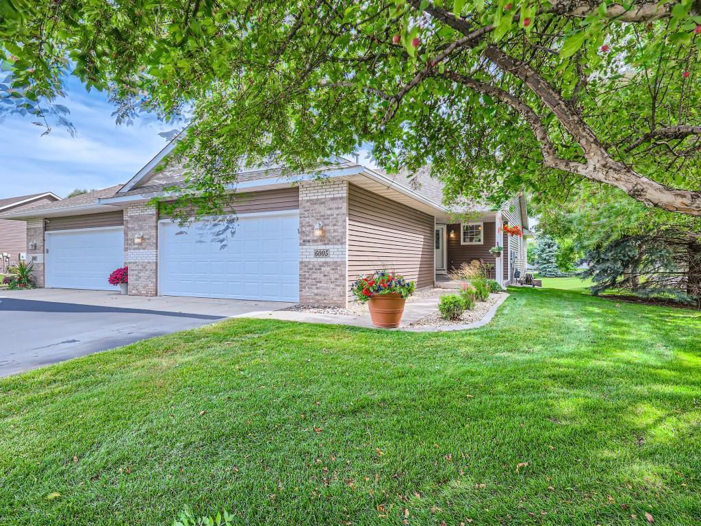 6005 Creekview Lane N, Brooklyn Park, MN, 55443 MLS 6493099 Edina