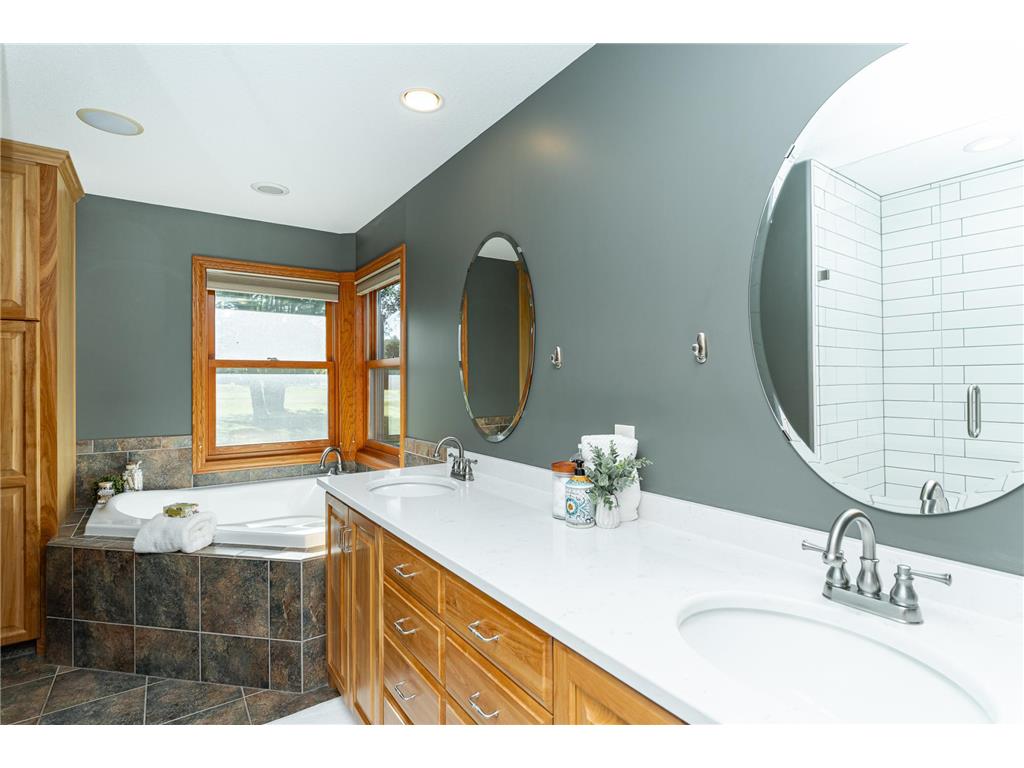 6005 Salem Road SW Rochester MN 55902 6747020 image22