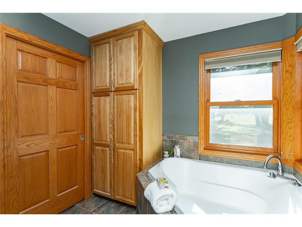 6005 Salem Road SW Rochester MN 55902 6747020 image23