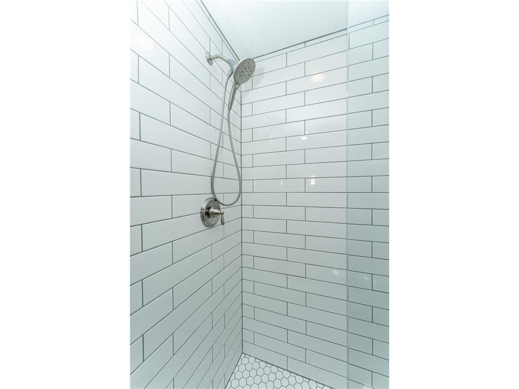 6005 Salem Road SW Rochester MN 55902 6747020 image24