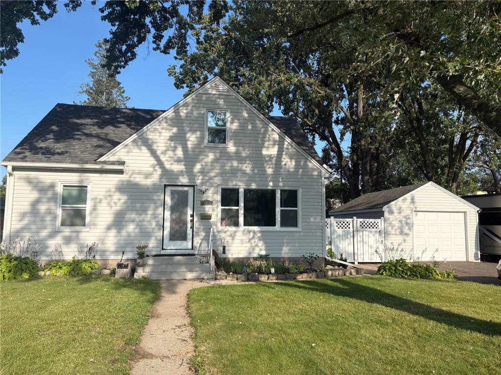 6006 Bryant Avenue N Brooklyn Center MN 55430 6822546 image1