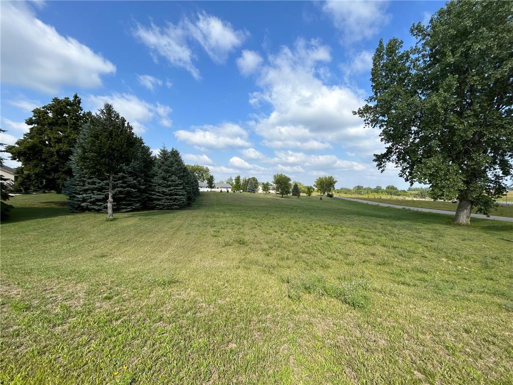 6007 Rolling Hills Drive SW Montevideo MN 56265 6419500 image4