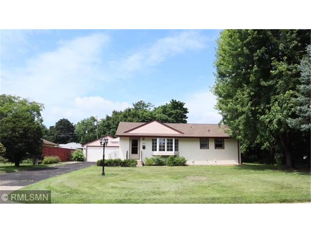 6007 Vincent Avenue N Brooklyn Center MN 55430 6753701 image1