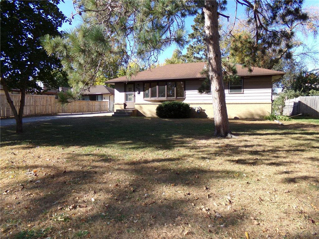 6007 York Avenue N Brooklyn Center MN 55429 6617265 image1