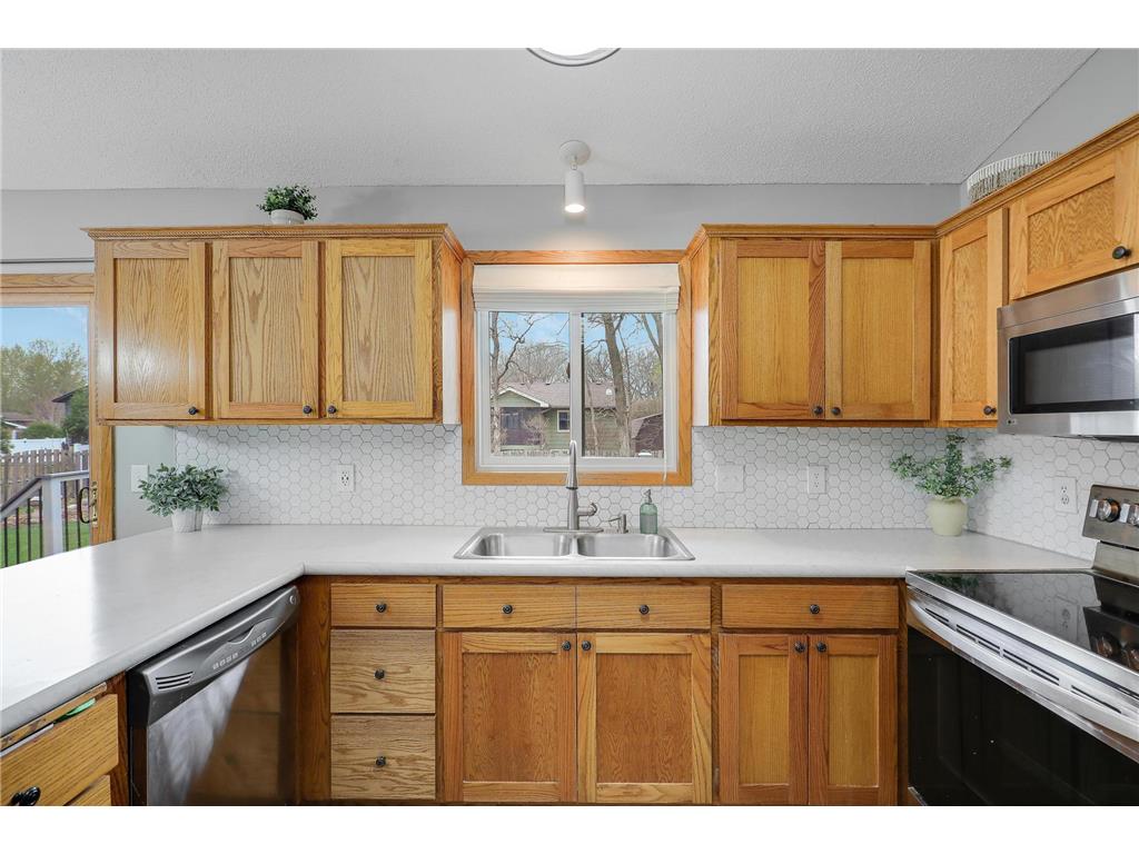6008 114th Lane N Champlin MN 55316 7058770 image11