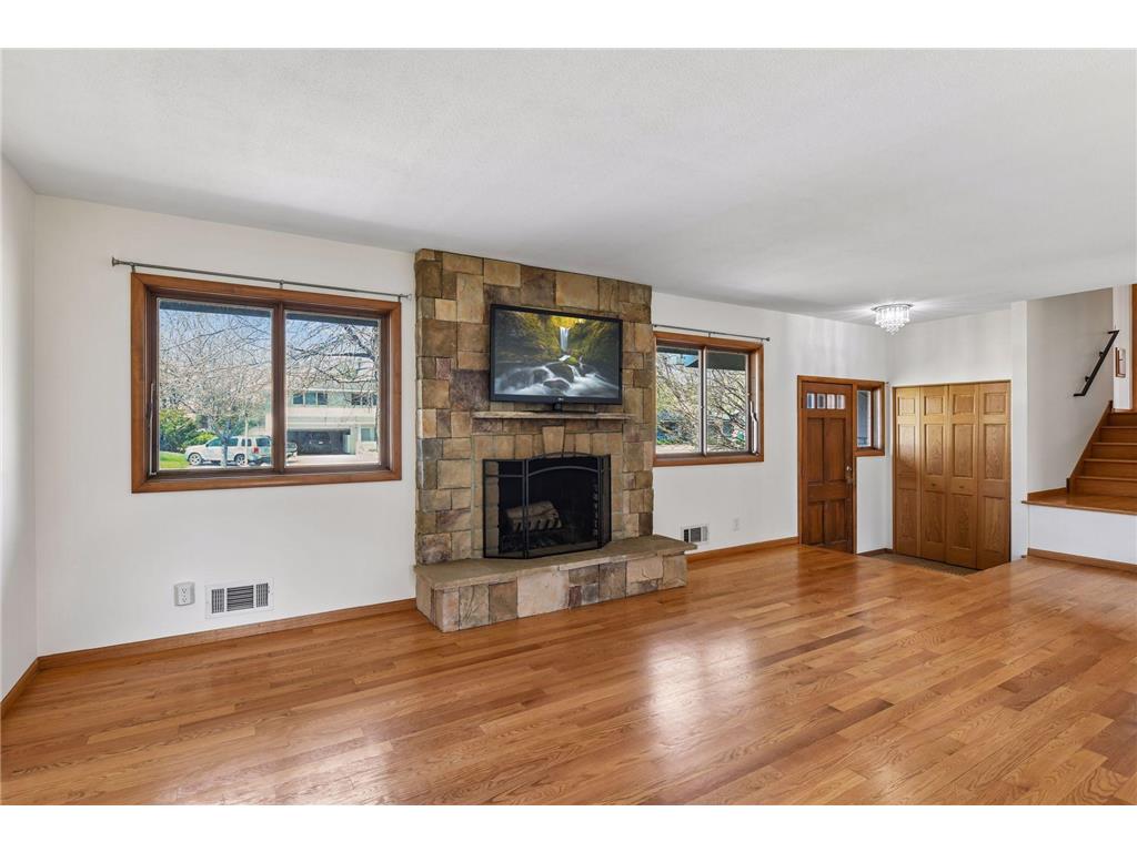 6009 Chapel Drive Edina MN 55439 7059960 image4