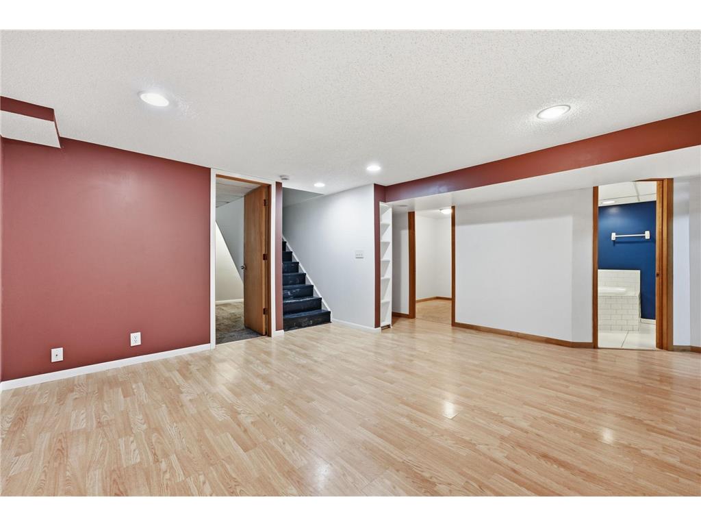 6009 Quebec Avenue N New Hope MN 55428 7106497 image27