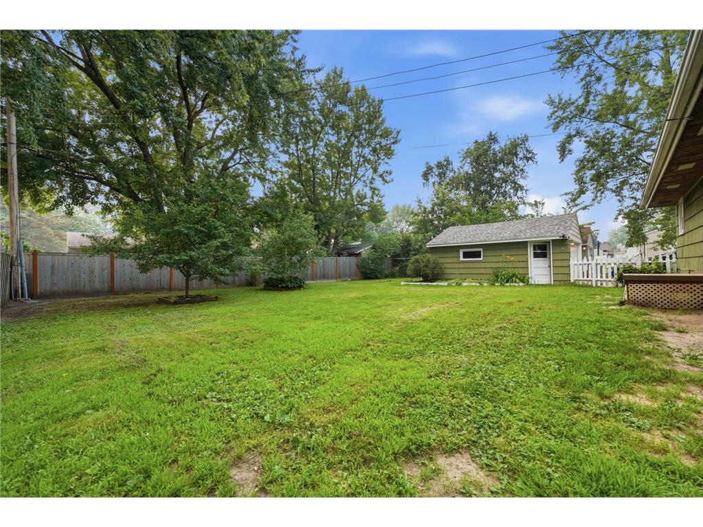 6009 Quebec Avenue N New Hope MN 55428 7106497 image50