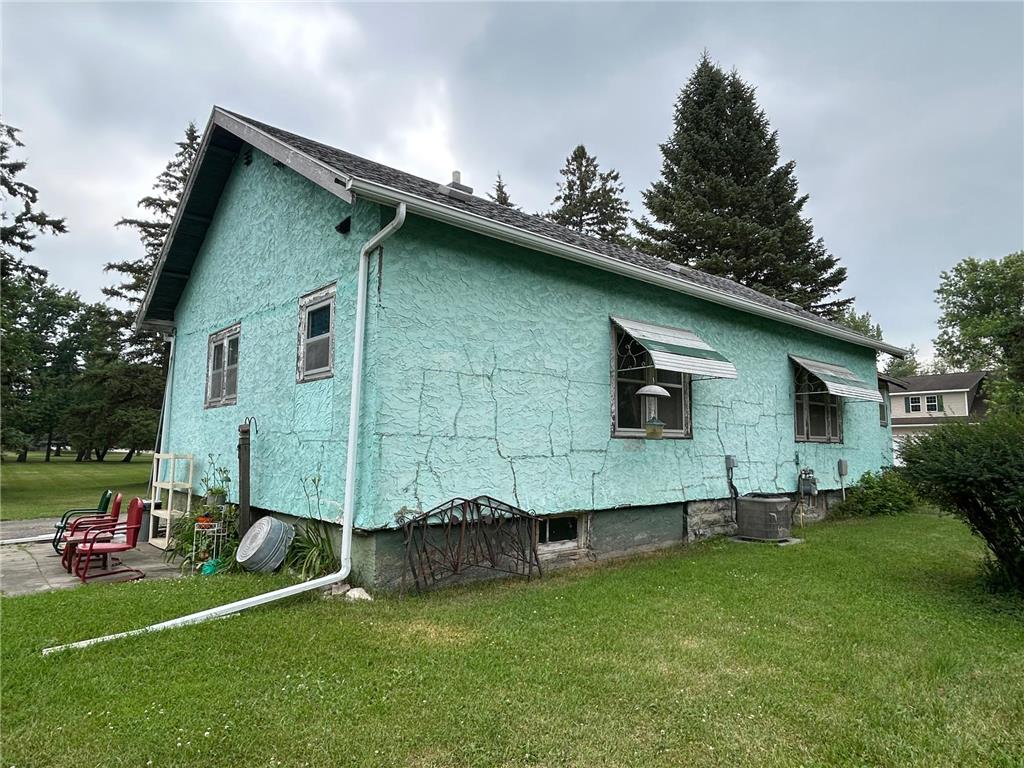 601 11th Street E Thief River Falls MN 56701 7111210 image12