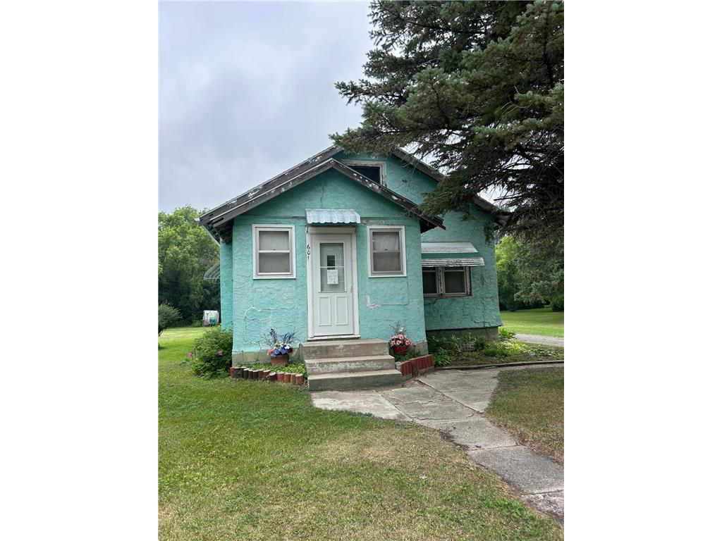 601 11th Street E Thief River Falls MN 56701 7111210 image6