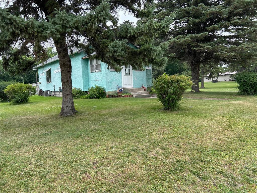 601 11th Street E Thief River Falls MN 56701 7111210 image7