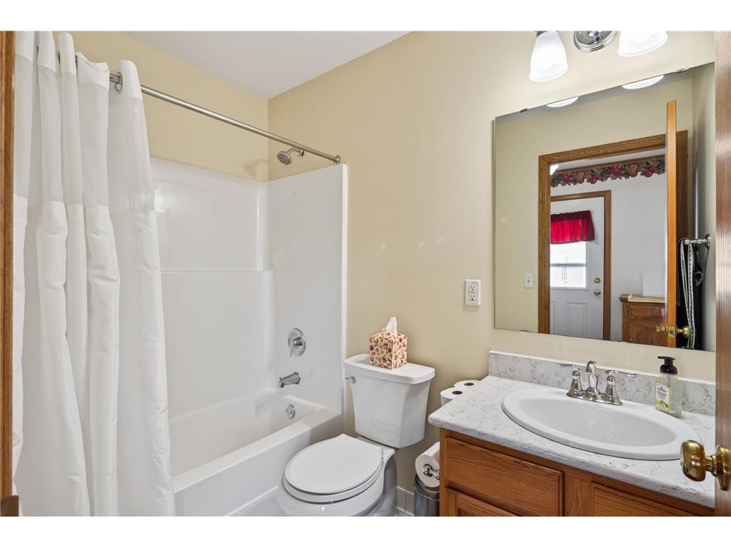601 1st Avenue NW Osseo MN 55369 7086228 image12