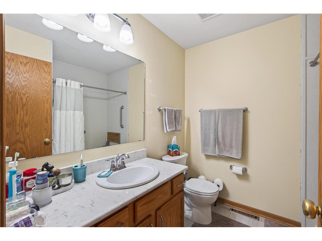 601 1st Avenue NW Osseo MN 55369 7086228 image19