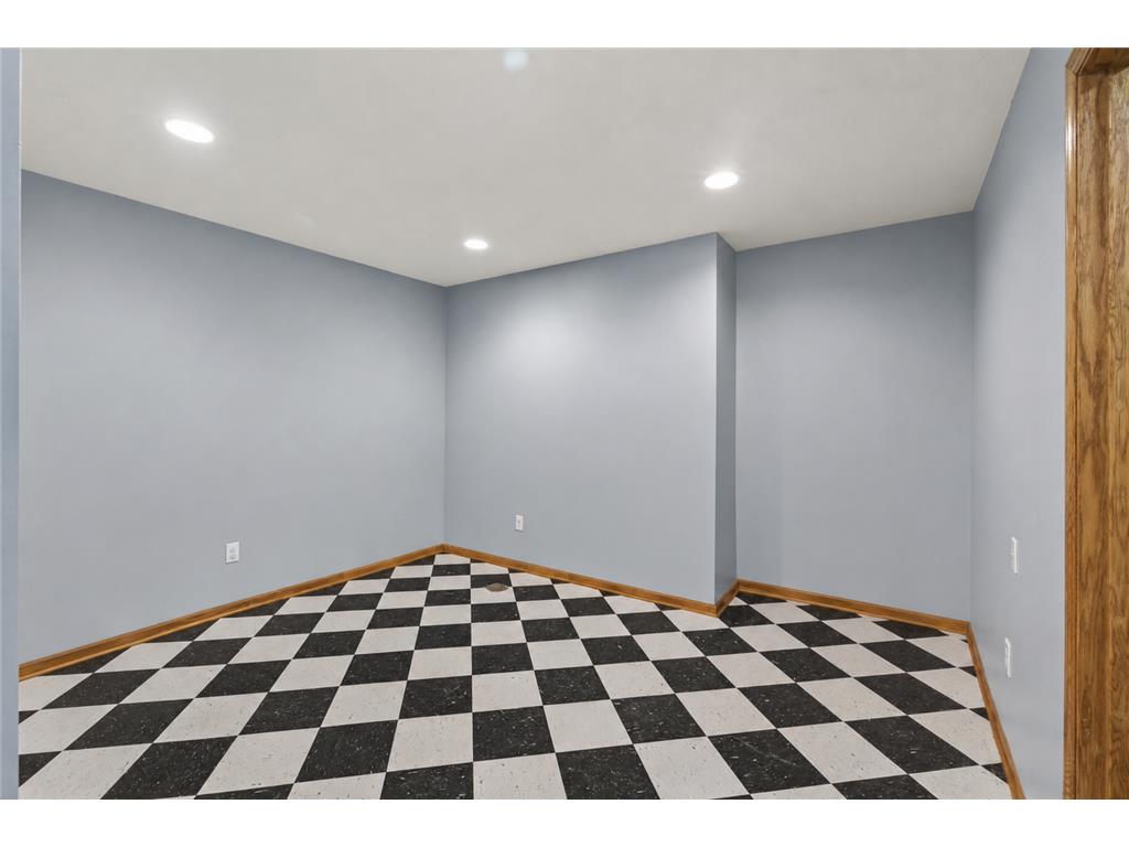 601 1st Avenue NW Osseo MN 55369 7086228 image22