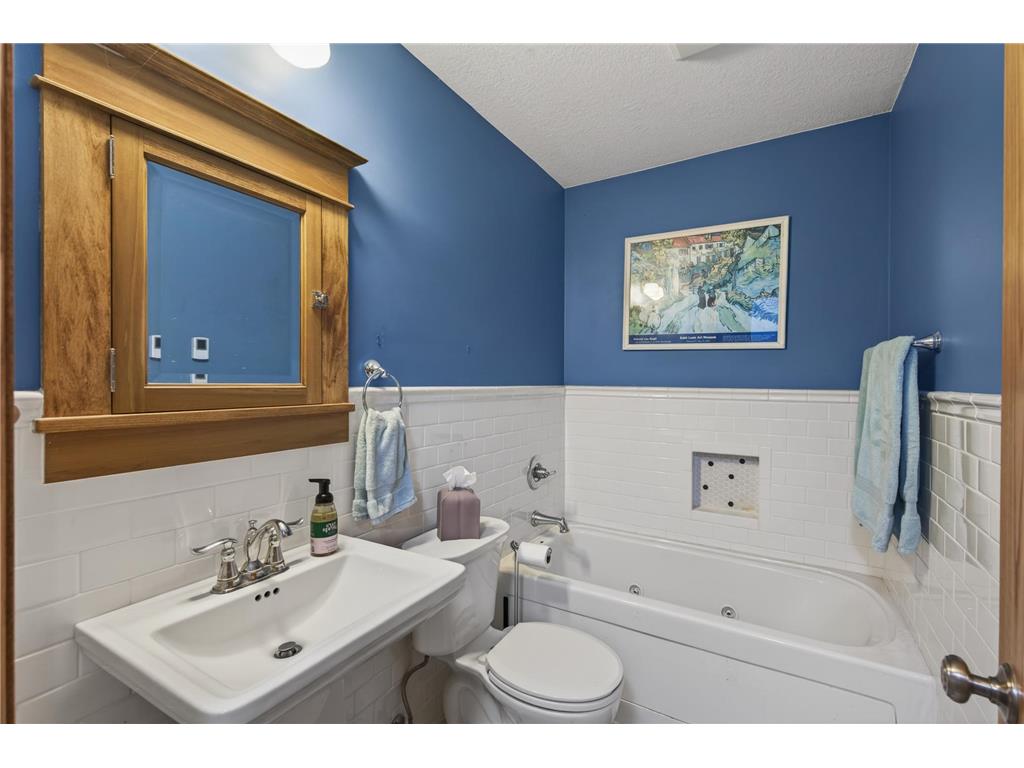 601 1st Avenue NW Osseo MN 55369 7086228 image26