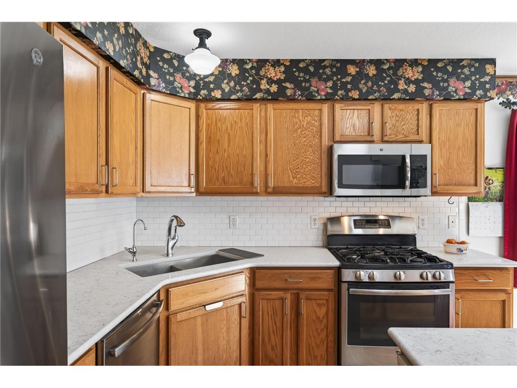 601 1st Avenue NW Osseo MN 55369 7086228 image8
