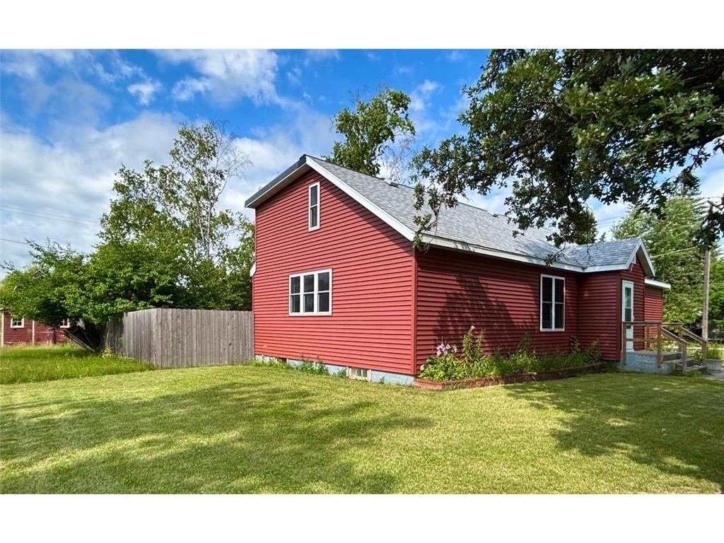 601 1st Street S Karlstad MN 56732 6819230 image4