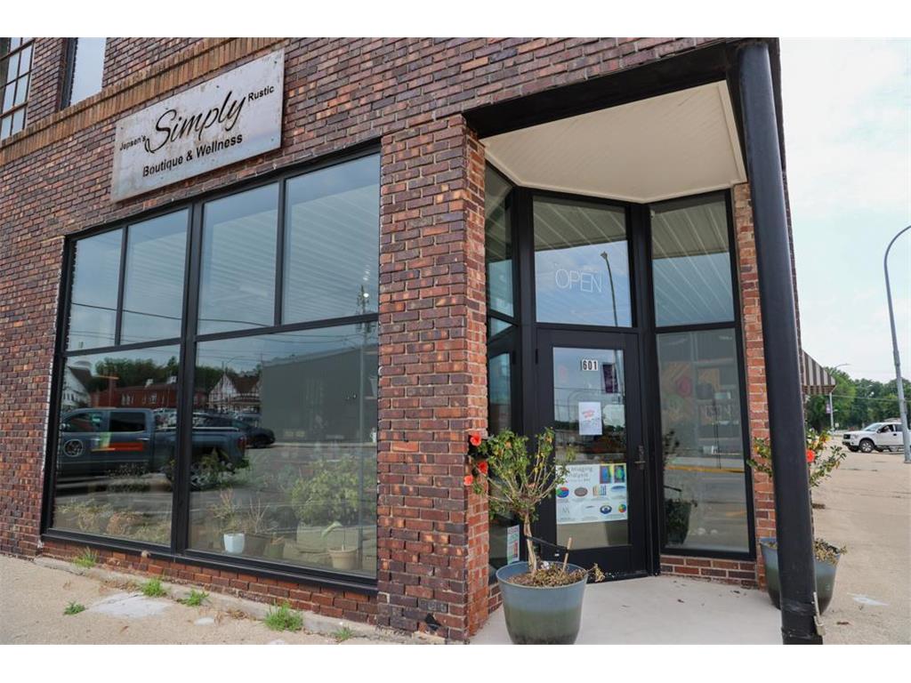 601 2nd Street Ida Grove IA 51445 7052200 image32