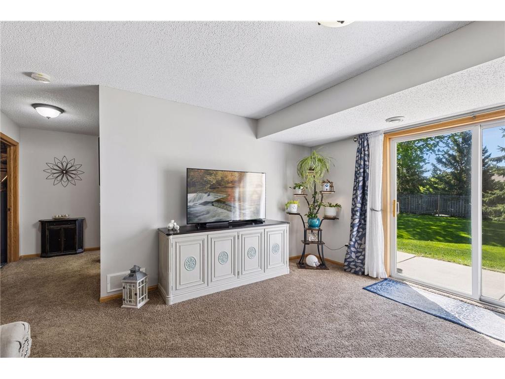 601 35th Street W Hastings MN 55033 7067102 image15