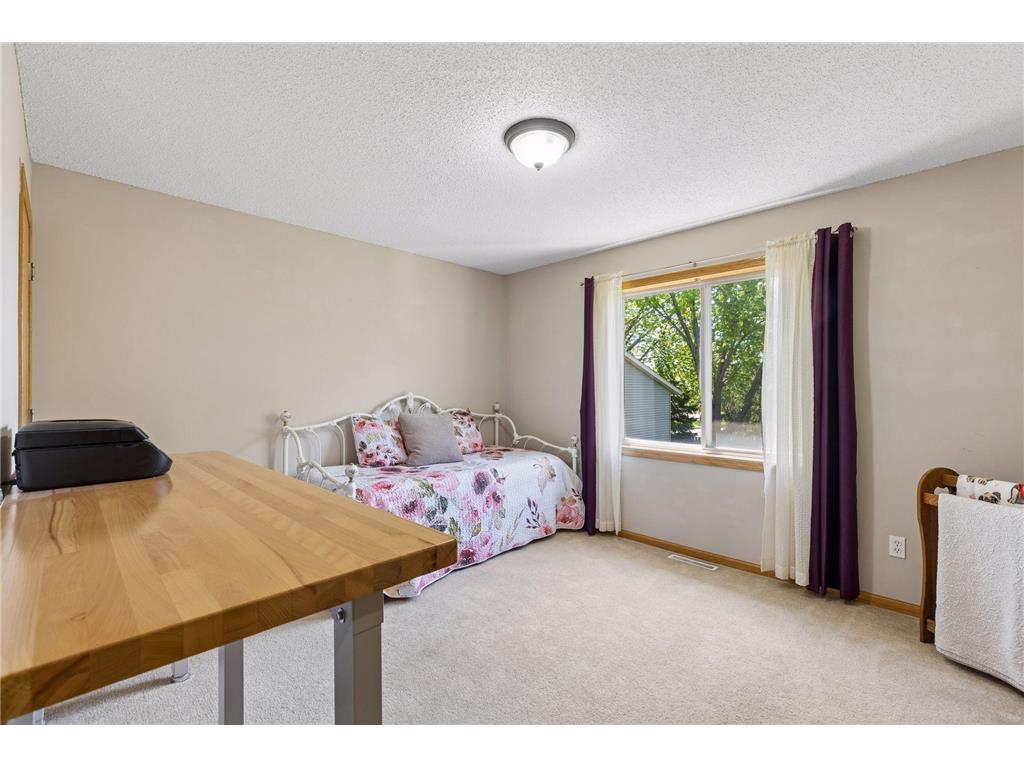 601 35th Street W Hastings MN 55033 7067102 image26