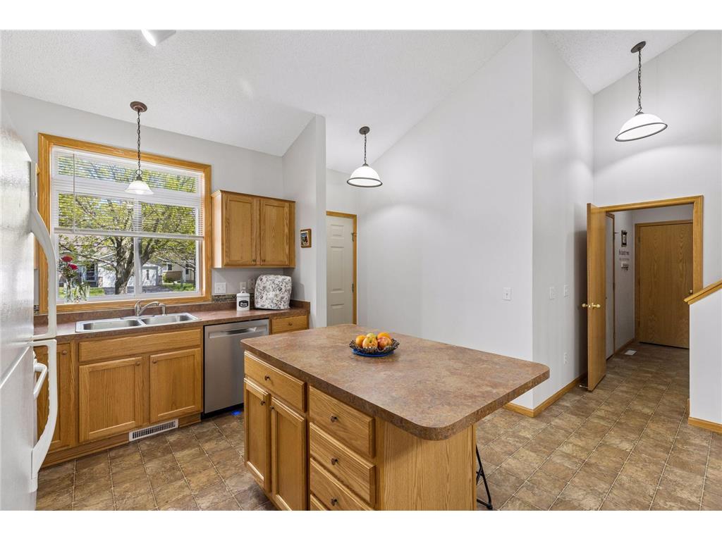 601 35th Street W Hastings MN 55033 7067102 image6