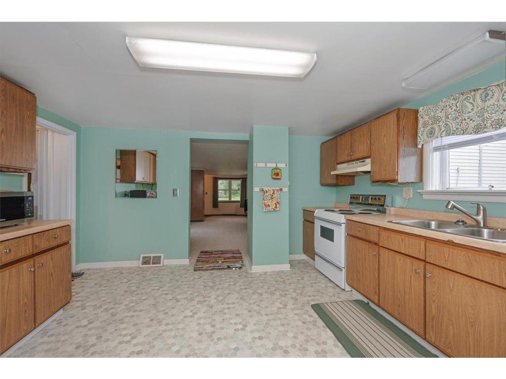 601 3rd Avenue E Superior WI 54880 6783874 image2