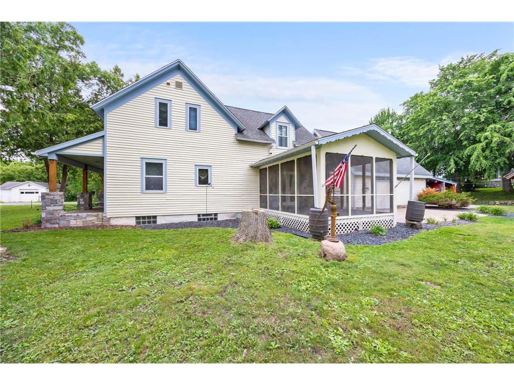 601 3rd Avenue Osceola WI 54020 7094999 image49