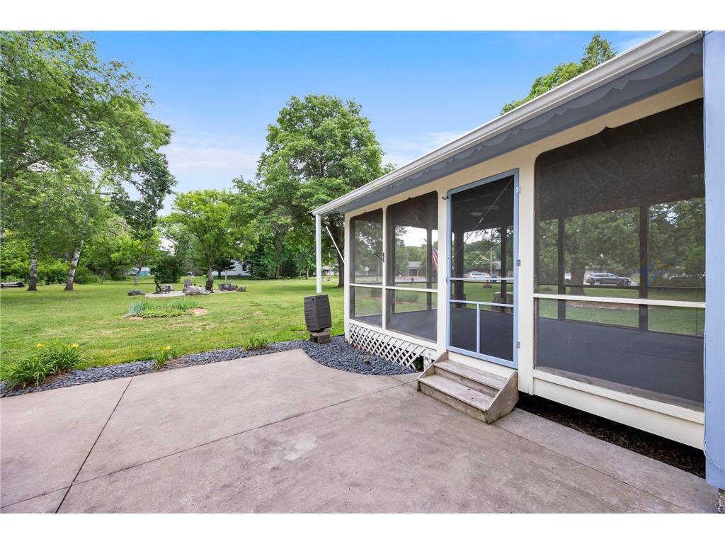 601 3rd Avenue Osceola WI 54020 7094999 image51