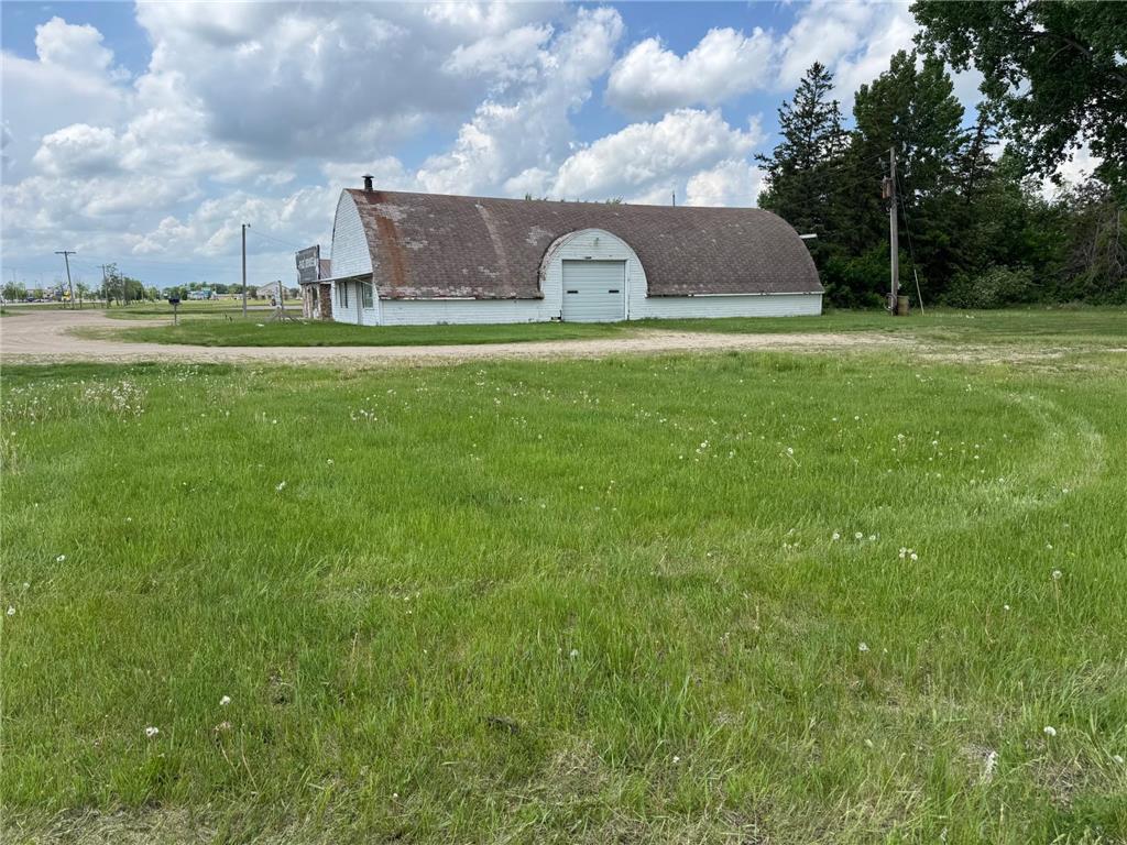 601 3rd Street NW Roseau MN 56751 7090176 image2