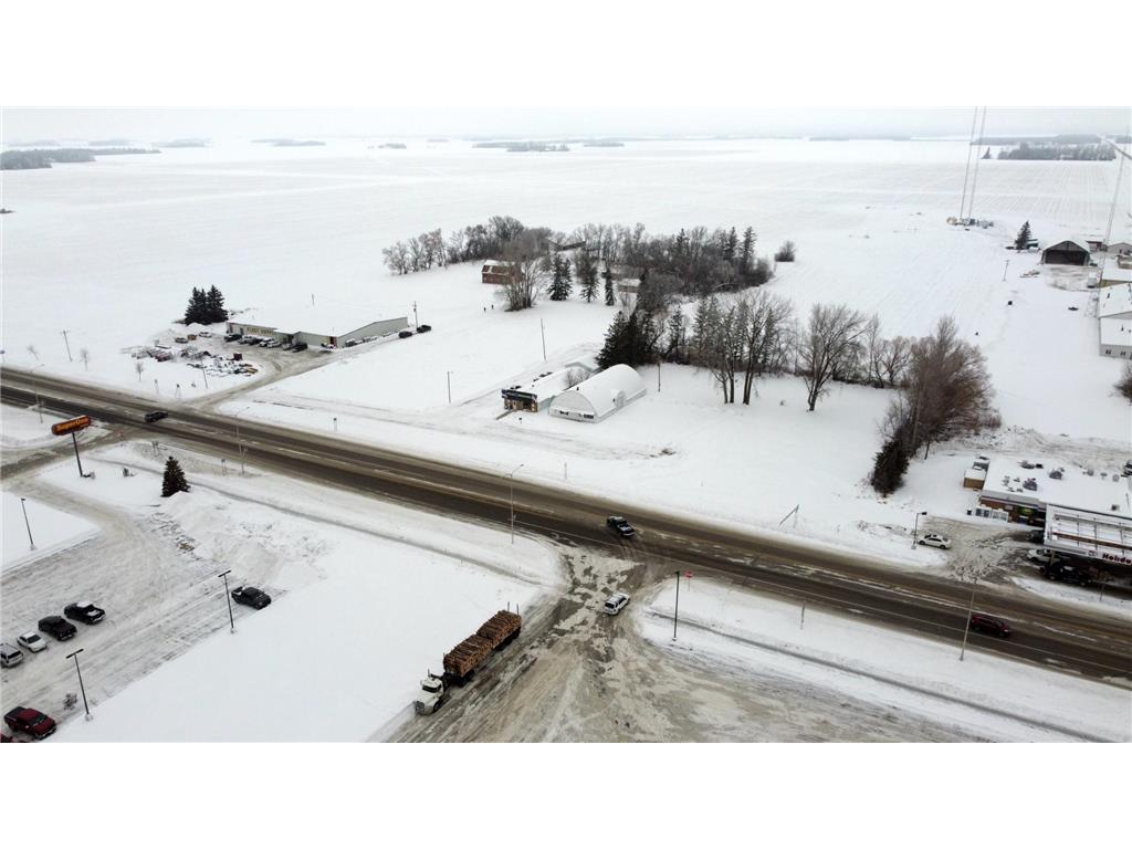 601 3rd Street NW Roseau MN 56751 7090176 image5