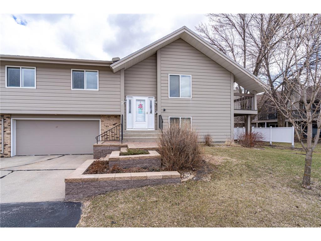 601 4th Avenue NE #7 Crookston MN 56716 6361918 image1