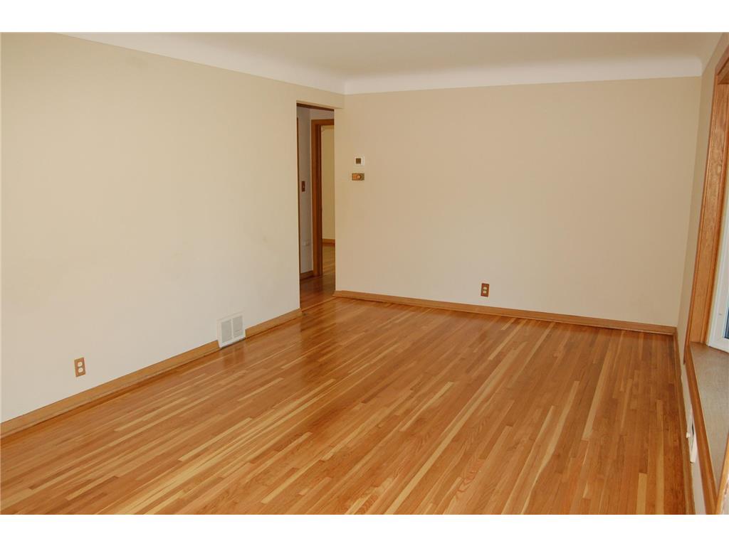 601 5th Avenue S Hopkins MN 55343 7064979 image4