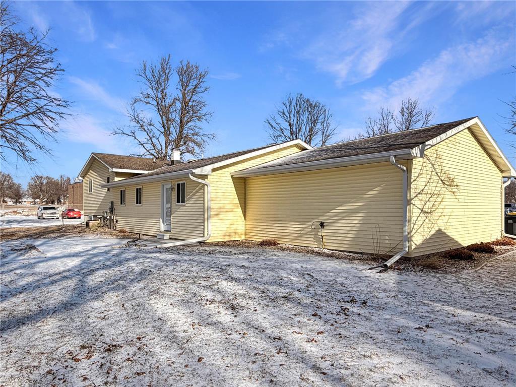 601 5th Avenue W Edgerton MN 56128 7010104 image3