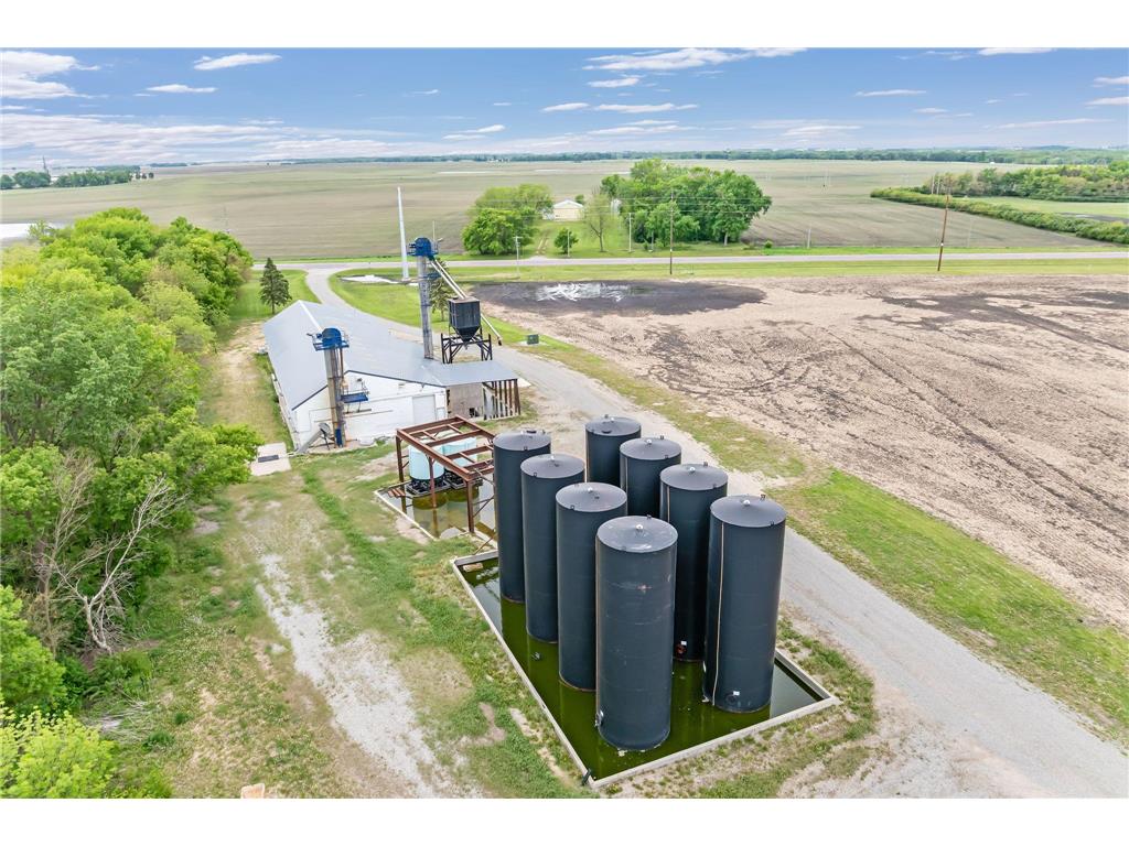 601 6th Avenue SE Winnebago MN 56098 7090030 image18