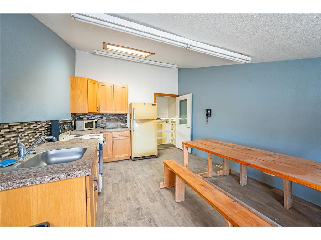 601 6th Avenue SE Winnebago MN 56098 7090030 image34