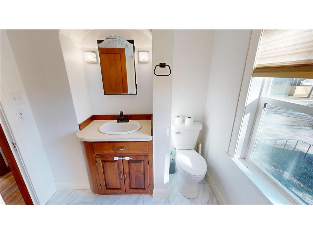 601 7th Street SW Willmar MN 56201 7036422 image18
