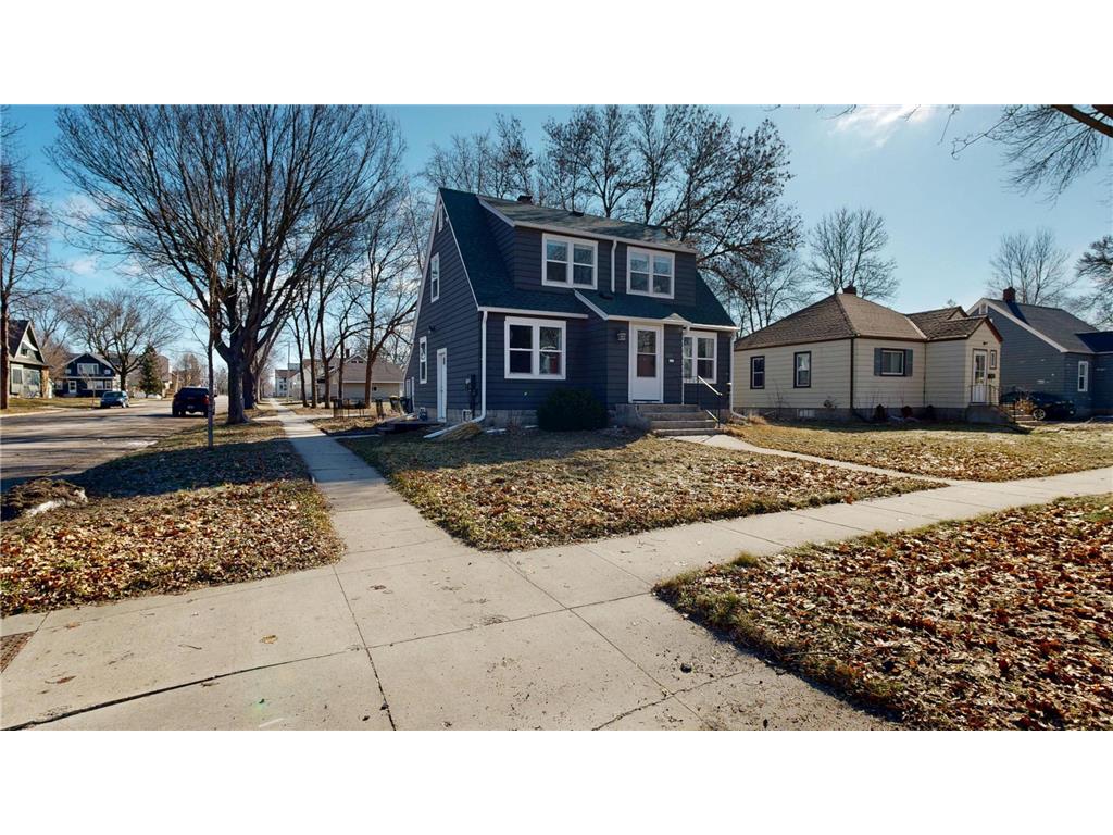 601 7th Street SW Willmar MN 56201 7036422 image2
