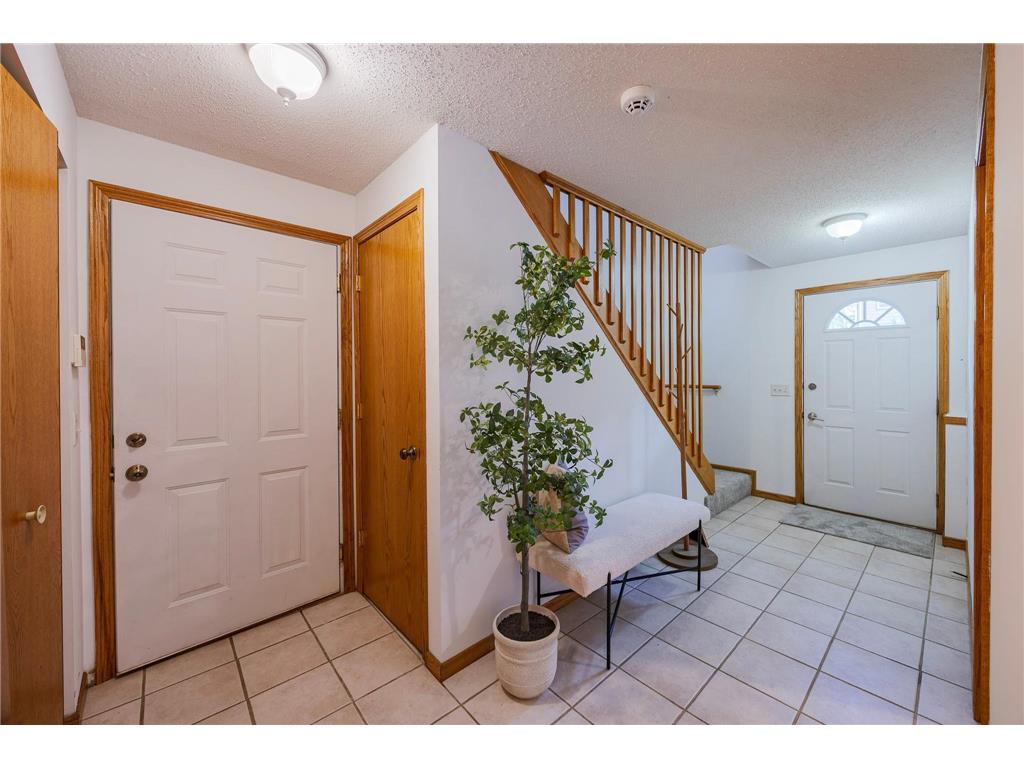 601 Annapolis Street E Saint Paul MN 55118 7095034 image21
