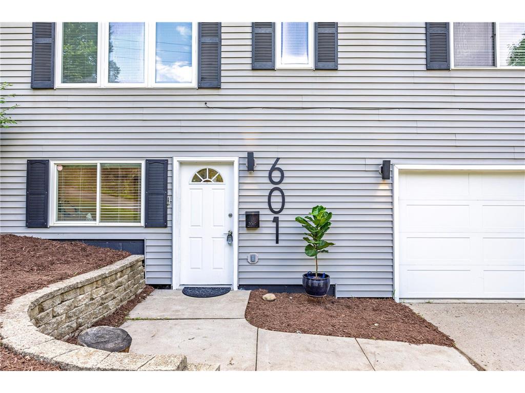 601 Annapolis Street E Saint Paul MN 55118 7095034 image4