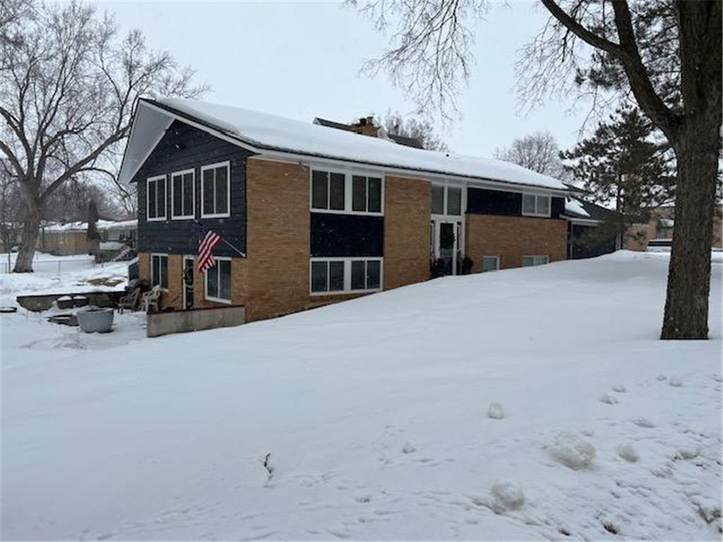 601 Armstrong Avenue N, Litchfield, MN, 55355 MLS 6341152 Edina Realty