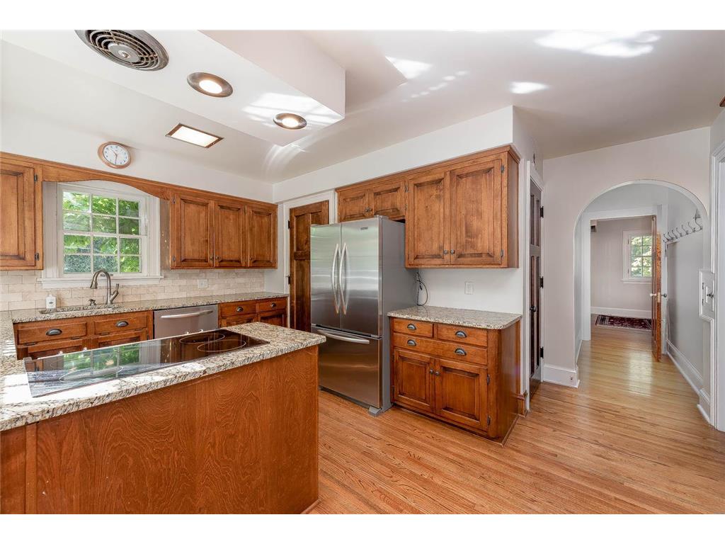 601 Baker Avenue Mankato MN 56001 7064111 image21