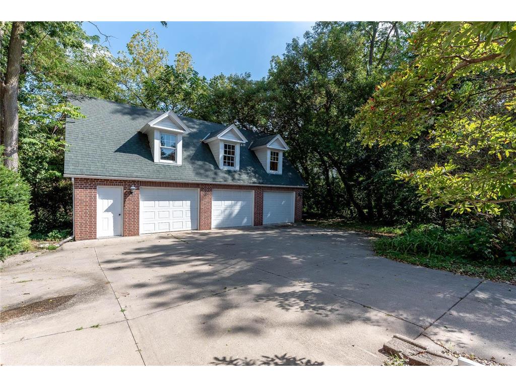 601 Baker Avenue Mankato MN 56001 7064111 image40