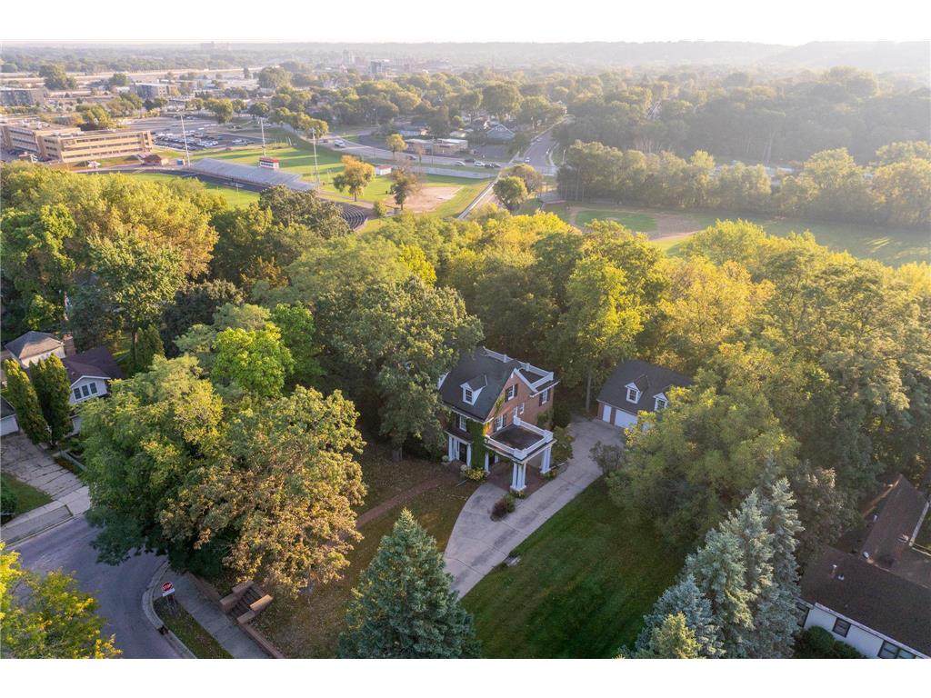 601 Baker Avenue Mankato MN 56001 7064111 image52