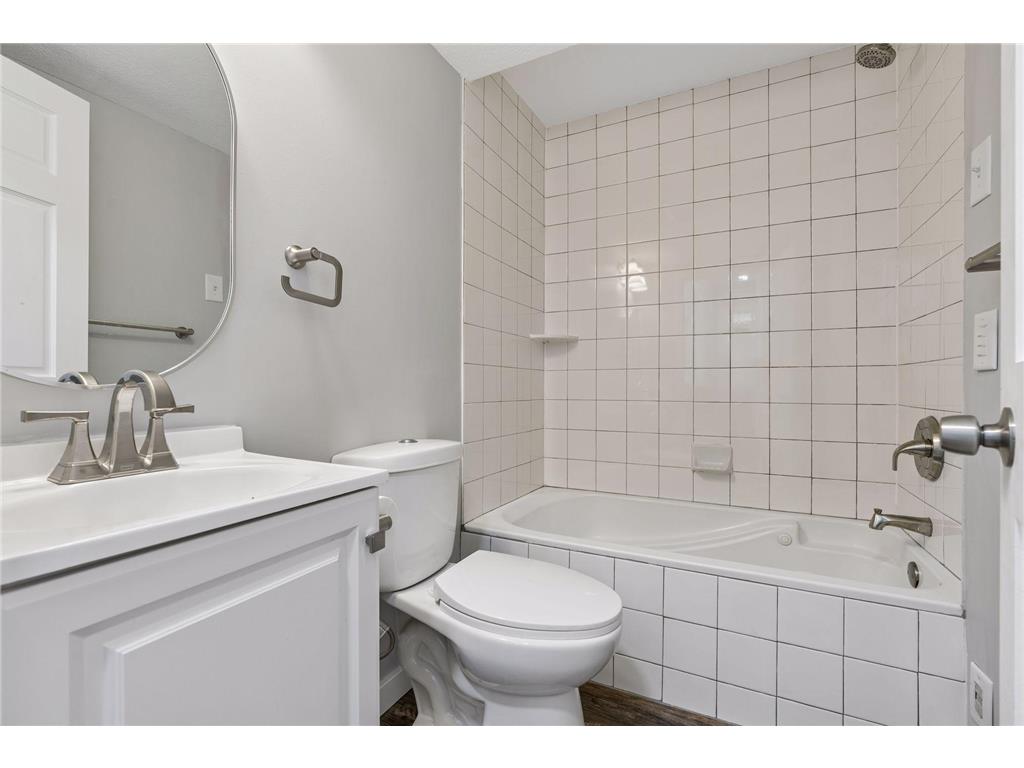 601 Cedar Street SW Isanti MN 55040 7053293 image27