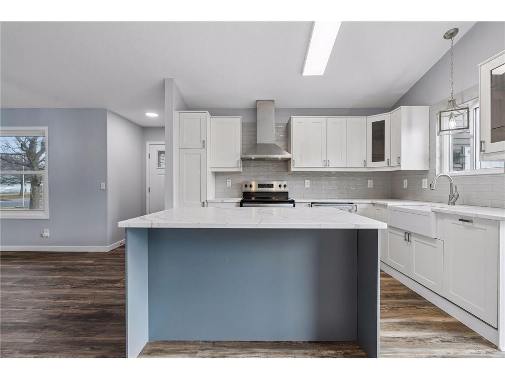 601 Cedar Street SW Isanti MN 55040 7053293 image32