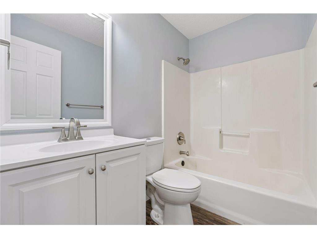 601 Cedar Street SW Isanti MN 55040 7053293 image37
